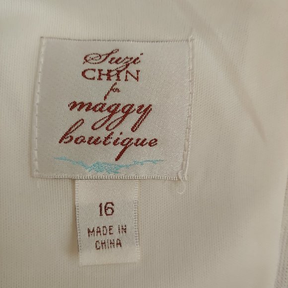 Suzi Chin - Picture 10 of 14